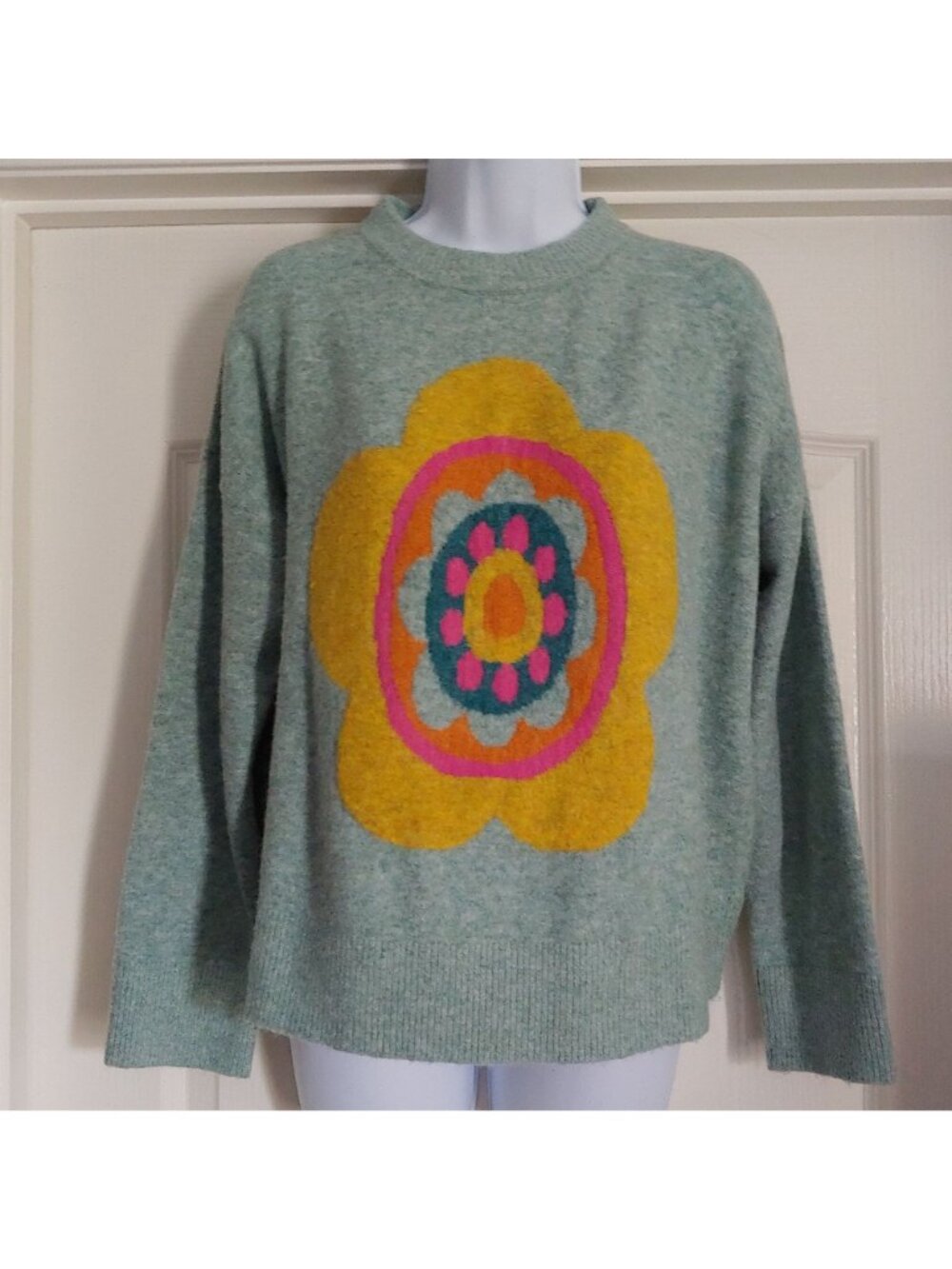 Natural Life Floral Intarsia Knit Sweater Cozy Boho Cottagecore Granola Girl Pul - Picture 2 of 12
